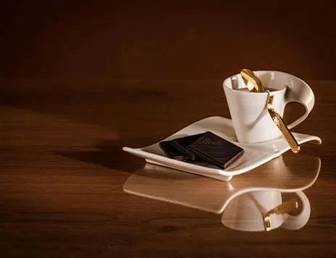 LATTE 3/4 COM LINDT EXCELLENCE 90%